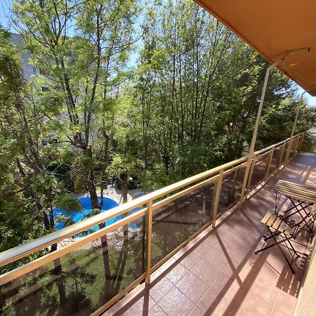 For A Stay Costa Brava Σαλού Εξωτερικό φωτογραφία