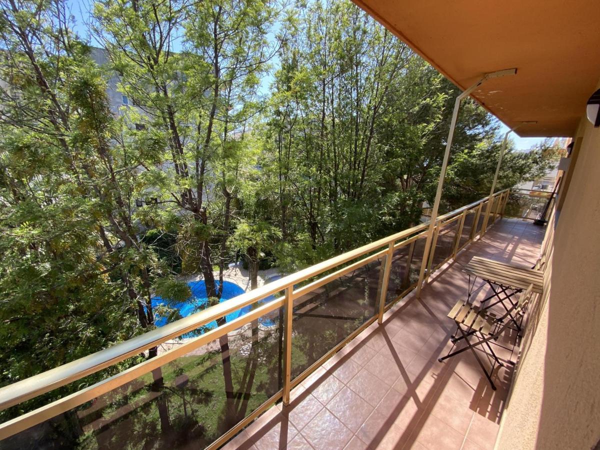 For A Stay Costa Brava Σαλού Εξωτερικό φωτογραφία